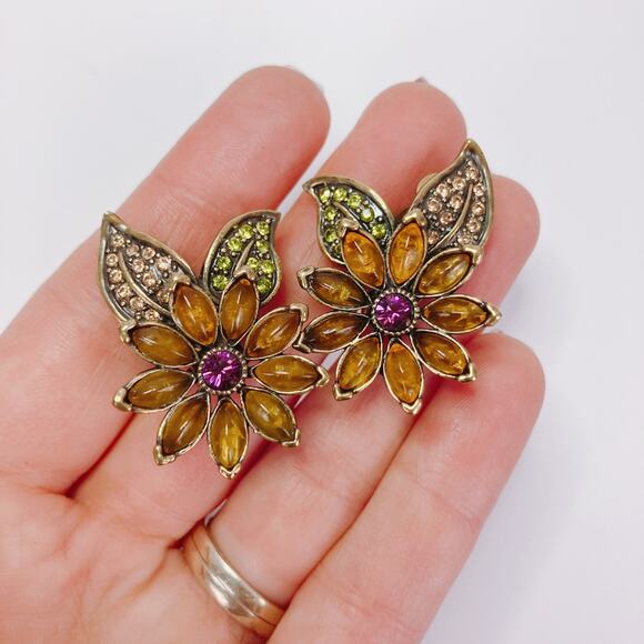 Signed Heidi Daus Pink Swarovski Crystal & Faux Amber Floral Clip On Earrings - Picture 3 of 12